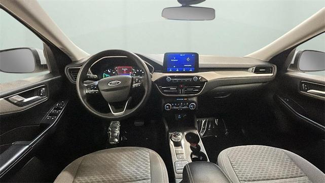 Photo of 2021 Oxford White Ford Escape
