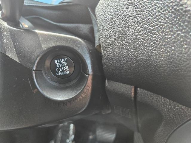 Photo of 2018 Black Jeep Renegade