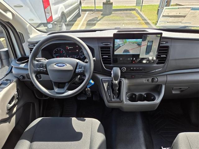 Photo of 2025 Oxford White Ford Transit-250