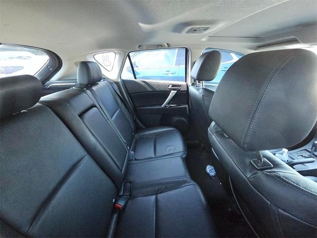 Photo of 2013 Graphite Mica Mazda Mazda3