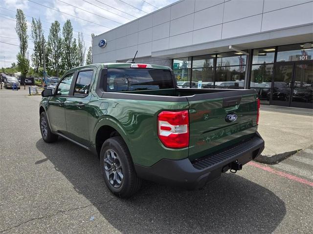 Photo of 2025 Green Ford Maverick