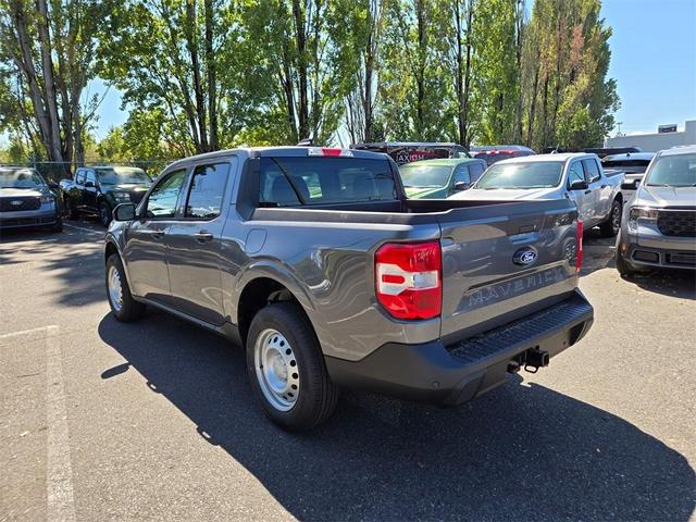 Photo of 2025 Carbonized Gray Metallic Ford Maverick