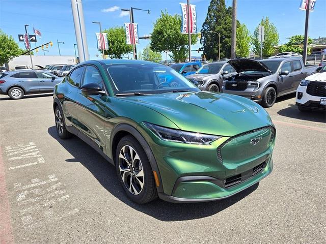Photo of 2025 Eruption Green Metallic Ford Mustang Mach-E