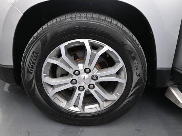 Photo of 2016 Silver GMC Acadia