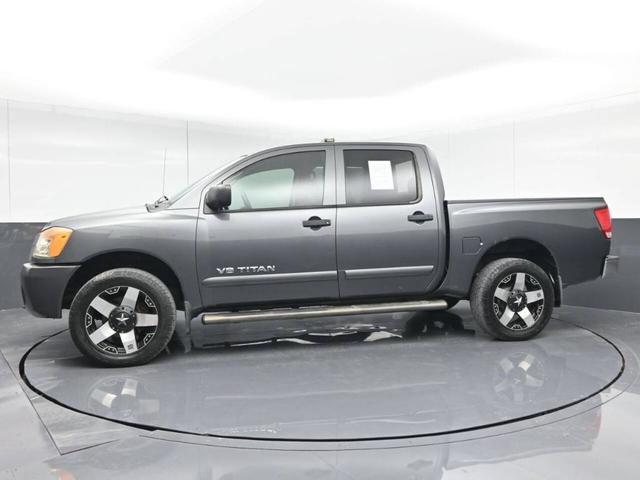 Photo of 2010 Smoke Metallic Nissan Titan