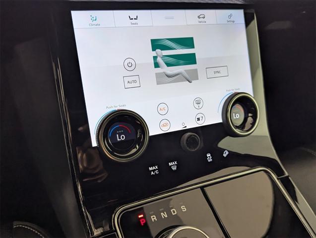 Photo of 2018 Silicon Silver Land Rover Range Rover Velar
