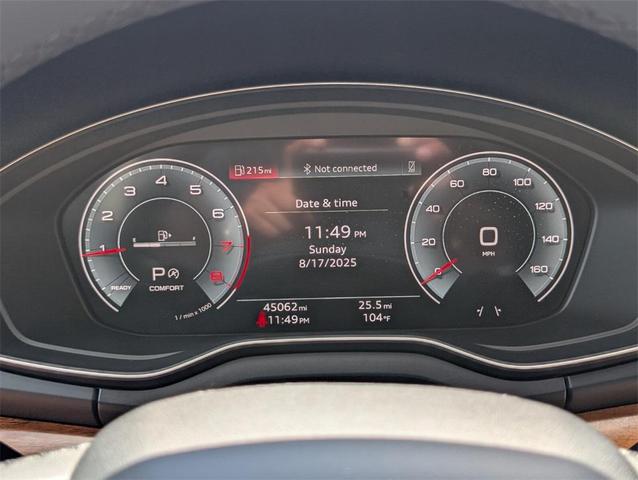 Photo of 2023 Grey Audi Q5