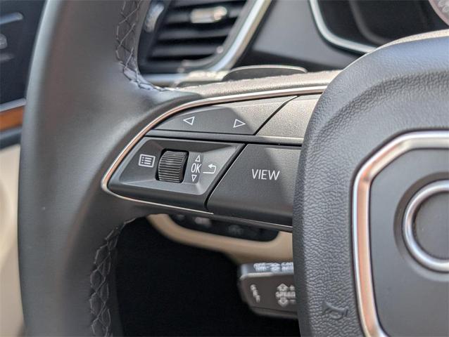 Photo of 2023 Grey Audi Q5