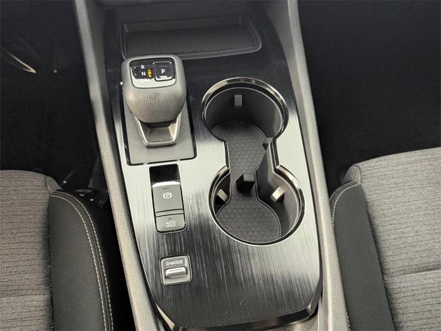 Photo of 2023 Pearl White Tricoat Nissan Rogue