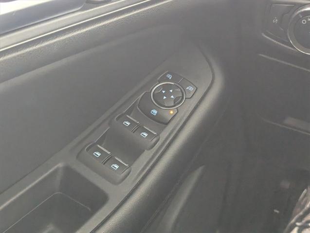 Photo of 2022 Agate Black Metallic Ford Edge