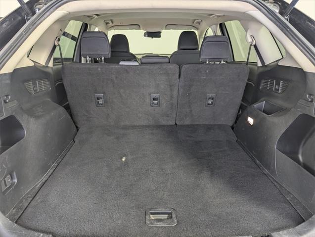 Photo of 2022 Agate Black Metallic Ford Edge