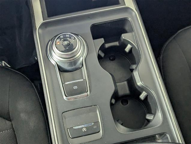 Photo of 2022 Agate Black Metallic Ford Edge