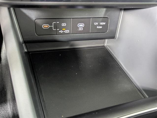 Photo of 2025 Abyss Black Hyundai SONATA