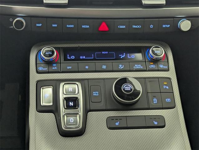 Photo of 2025 Hyper White Hyundai PALISADE