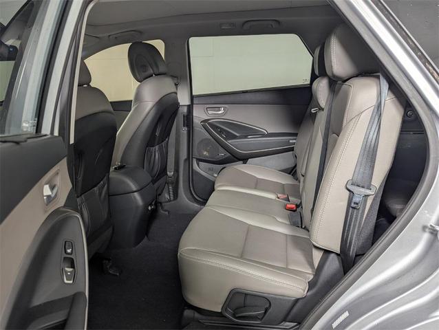 Photo of 2017 Iron Frost Hyundai SANTA FE