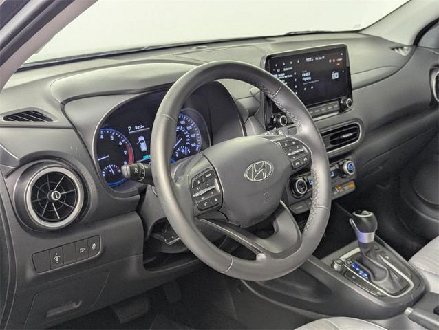 Photo of 2023 Abyss Black Pearl Hyundai KONA
