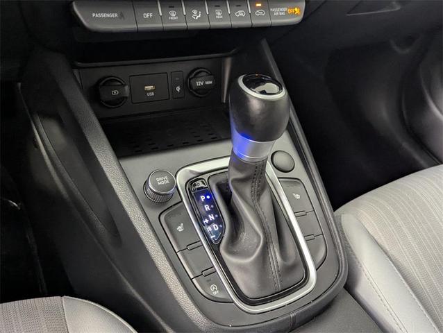 Photo of 2023 Abyss Black Pearl Hyundai KONA