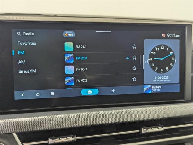 Photo of 2025 Aero Silver Hyundai SONATA