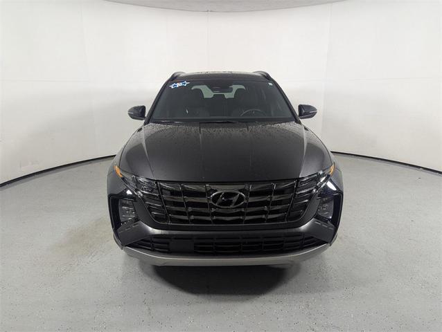 Photo of 2024 Black Pearl Hyundai TUCSON Hybrid