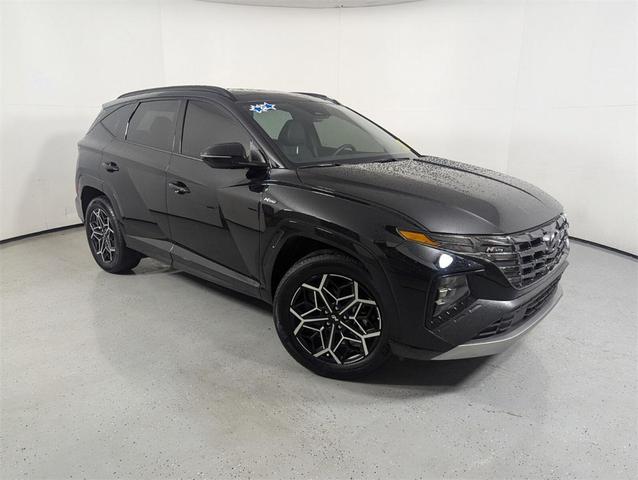 Photo of 2024 Black Pearl Hyundai TUCSON Hybrid