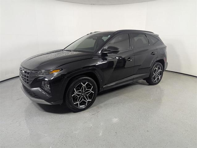 Photo of 2024 Black Pearl Hyundai TUCSON Hybrid
