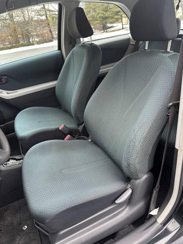 Photo of 2007 Black Toyota Yaris