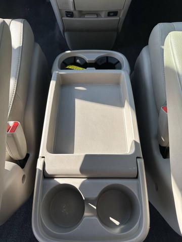 Photo of 2014 Burgundy Honda Odyssey