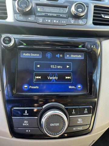 Photo of 2014 Burgundy Honda Odyssey