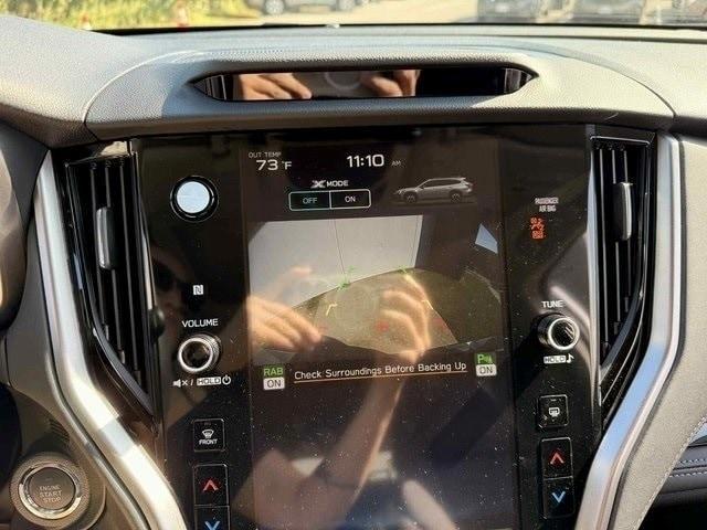 Photo of 2025 Ice Silver Subaru Outback