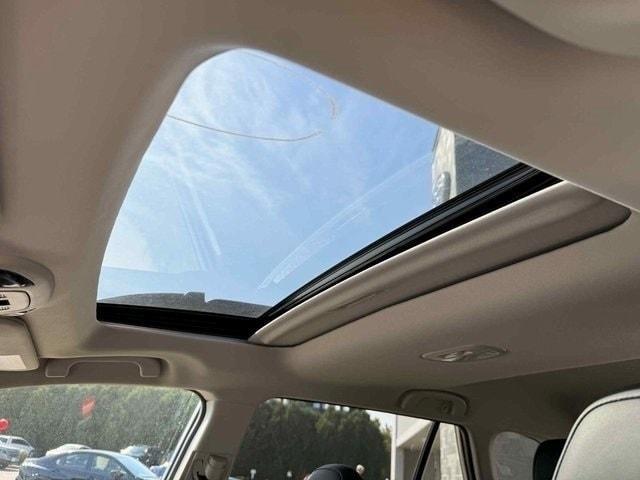 Photo of 2025 Ice Silver Subaru Outback