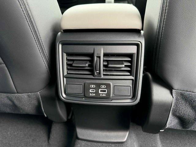 Photo of 2025 Crystal White Pearl Subaru Forester Hybrid