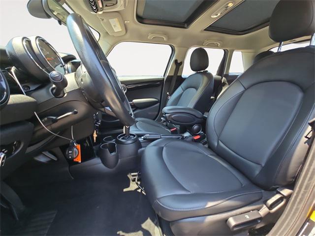 Photo of 2021 Midnight Black Metallic MINI Hardtop