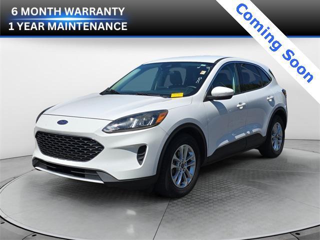 Photo of 2021 Oxford White Ford Escape