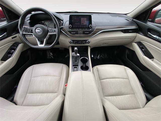 Photo of 2020 Scarlet Ember Tintcoat Nissan Altima