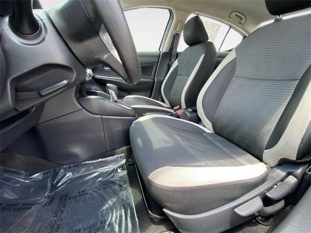 Photo of 2021 Aspen White TriCoat Pearl Nissan Versa