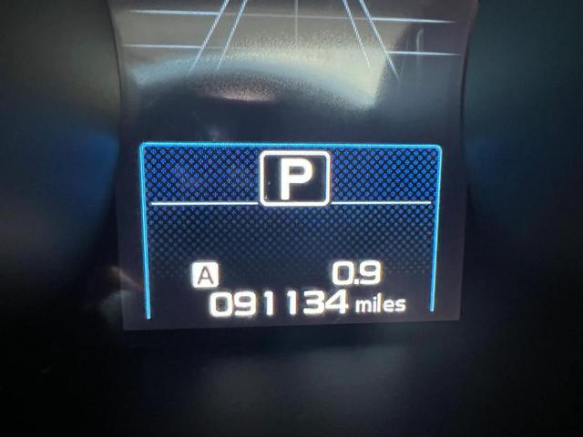Photo of 2019 Crystal White Pearl Subaru Outback