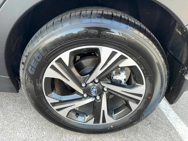 Photo of 2025 Ice Silver Metallic Subaru Crosstrek