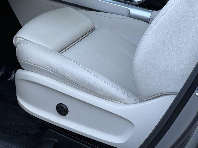 Photo of 2023 Mountain Grey Metallic Mercedes-Benz GLB 250