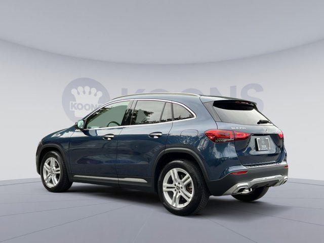 Photo of 2022 Denim Blue Metallic Mercedes-Benz GLA 250