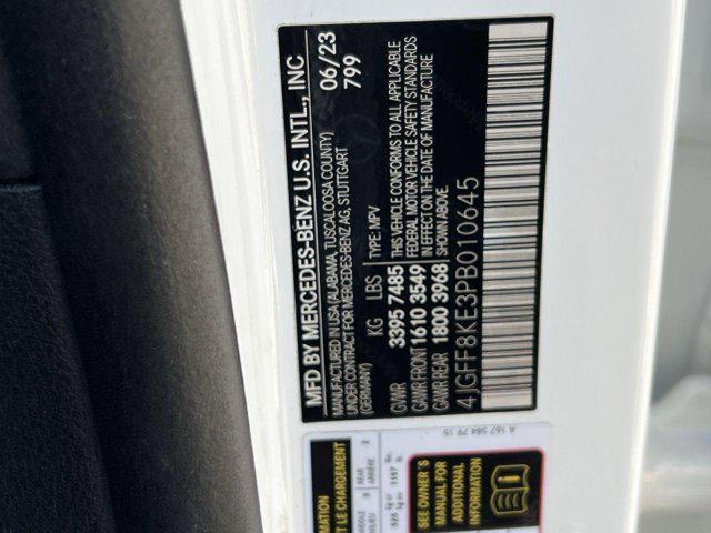 Photo of 2023 MANUFAKTUR Diamond White Metallic Mercedes-Benz AMG GLS 63