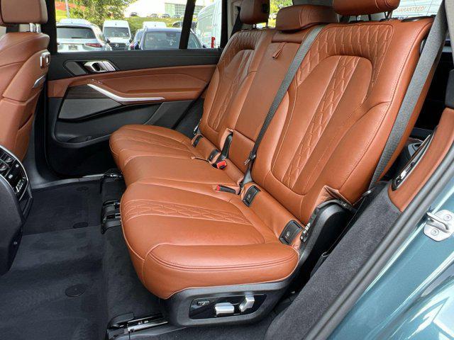 Photo of 2025 Blue Ridge Mountain Metallic BMW X7