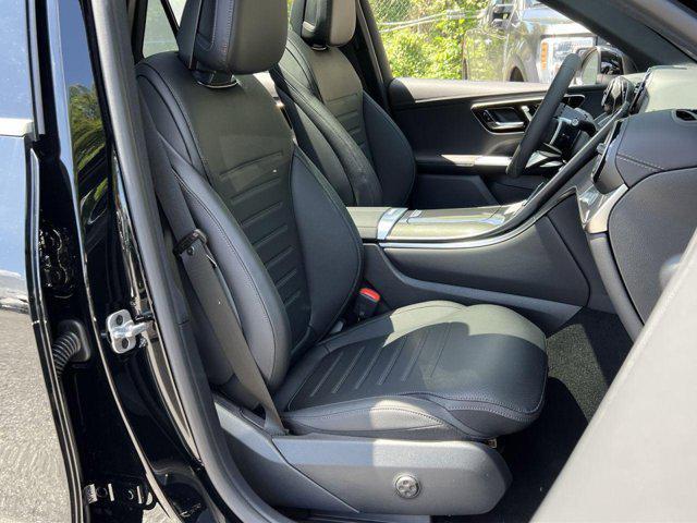 Photo of 2025 Black Mercedes-Benz GLC 300