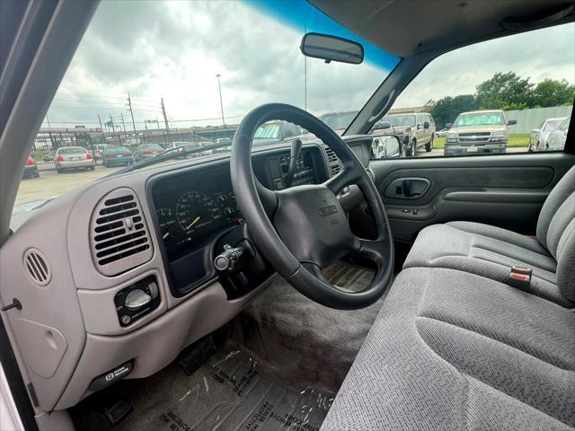 Photo of 1998 White GMC Sierra 1500