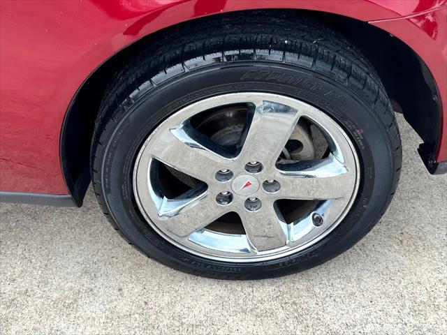 Photo of 2009 Maroon Pontiac G6