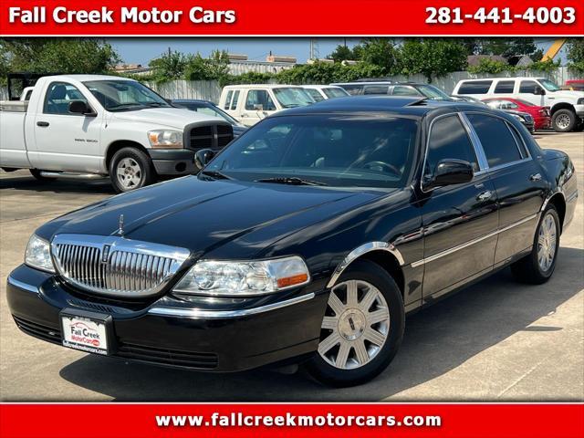 2004 Lincoln Town Car