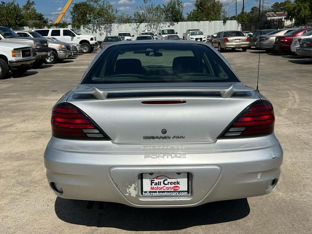 Photo of 2003 Silver Pontiac Grand Am