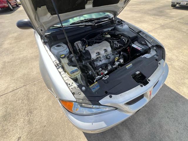 Photo of 2003 Silver Pontiac Grand Am
