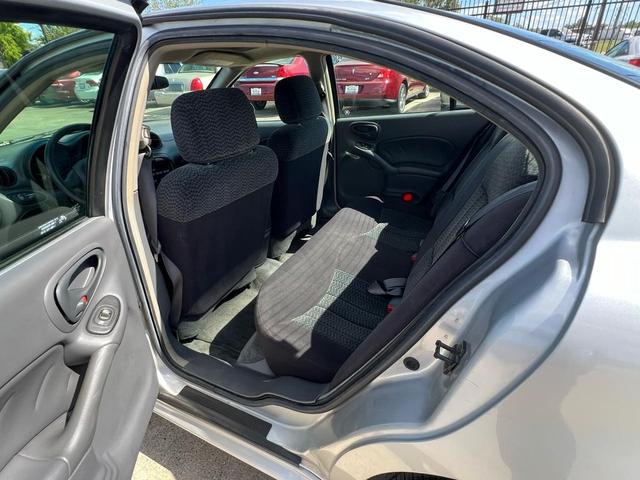 Photo of 2003 Silver Pontiac Grand Am