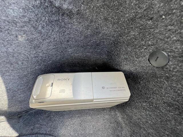 Photo of 2003 Silver Pontiac Grand Am
