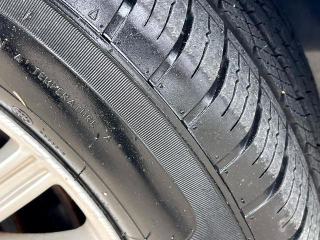 Photo of 2009 Blue Mercury Grand Marquis